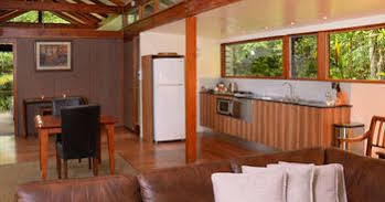 Rainforest Retreat * Crystal Creek